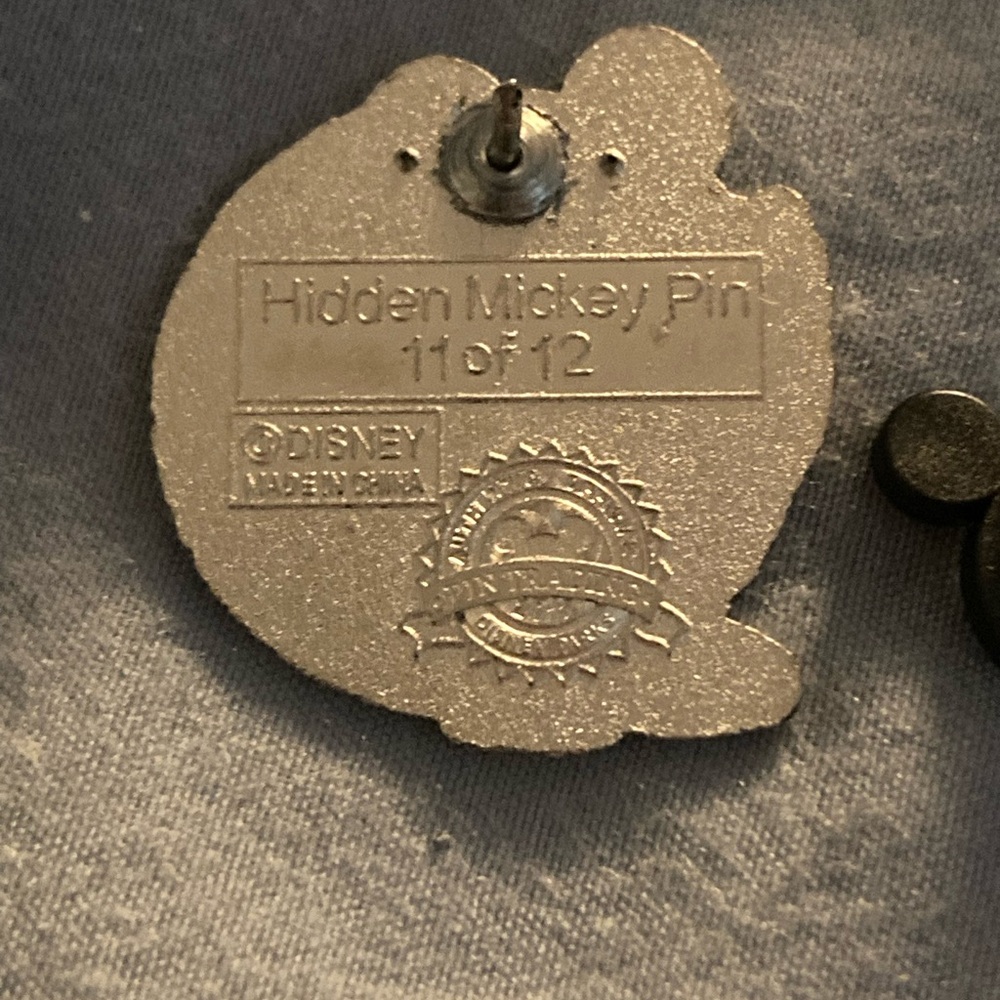 Disney Hidden Mickey Pin Backing - Black and Silver - Picture 3 of 3